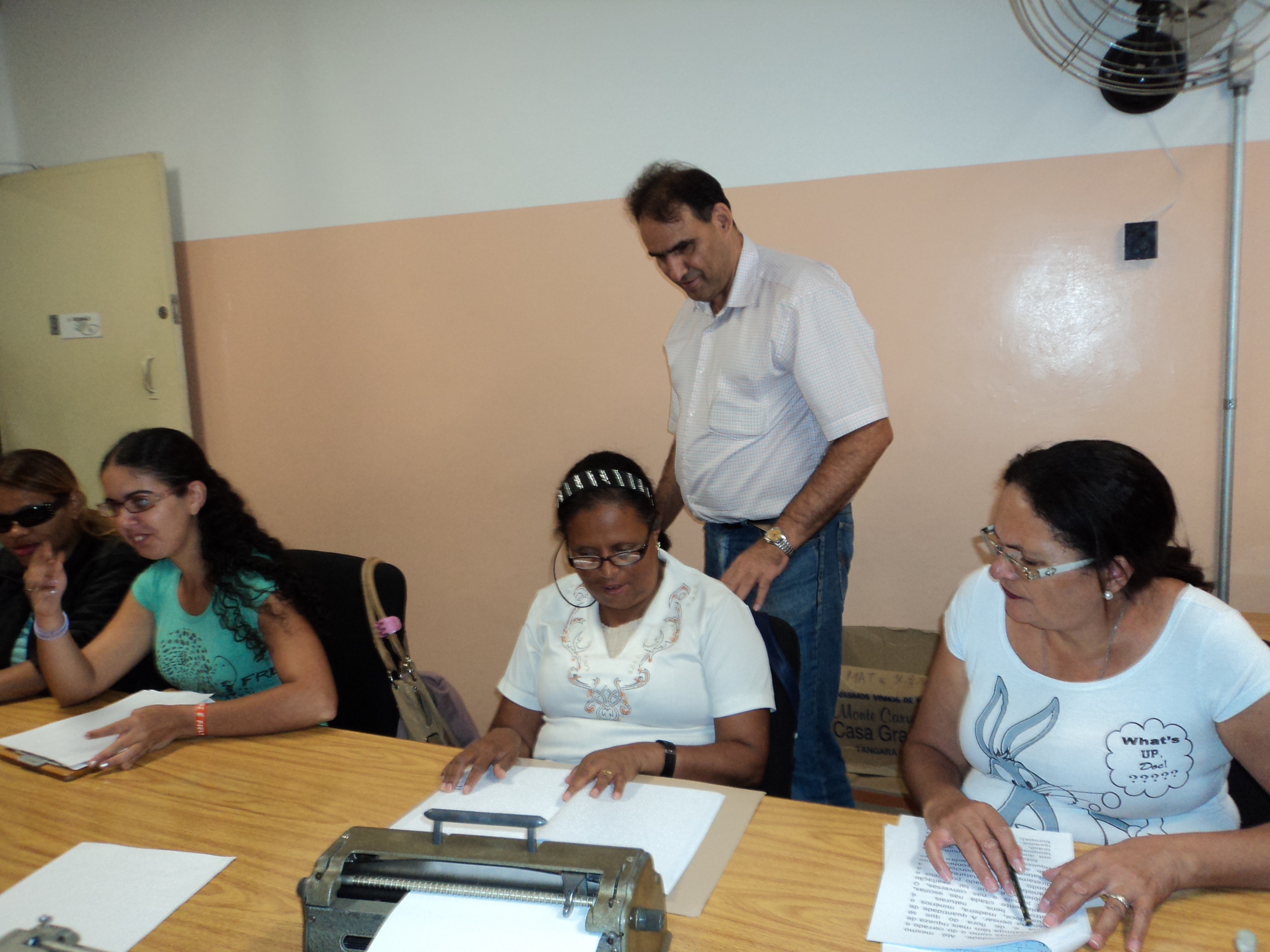 Curso de Braile na ONG Adeva
