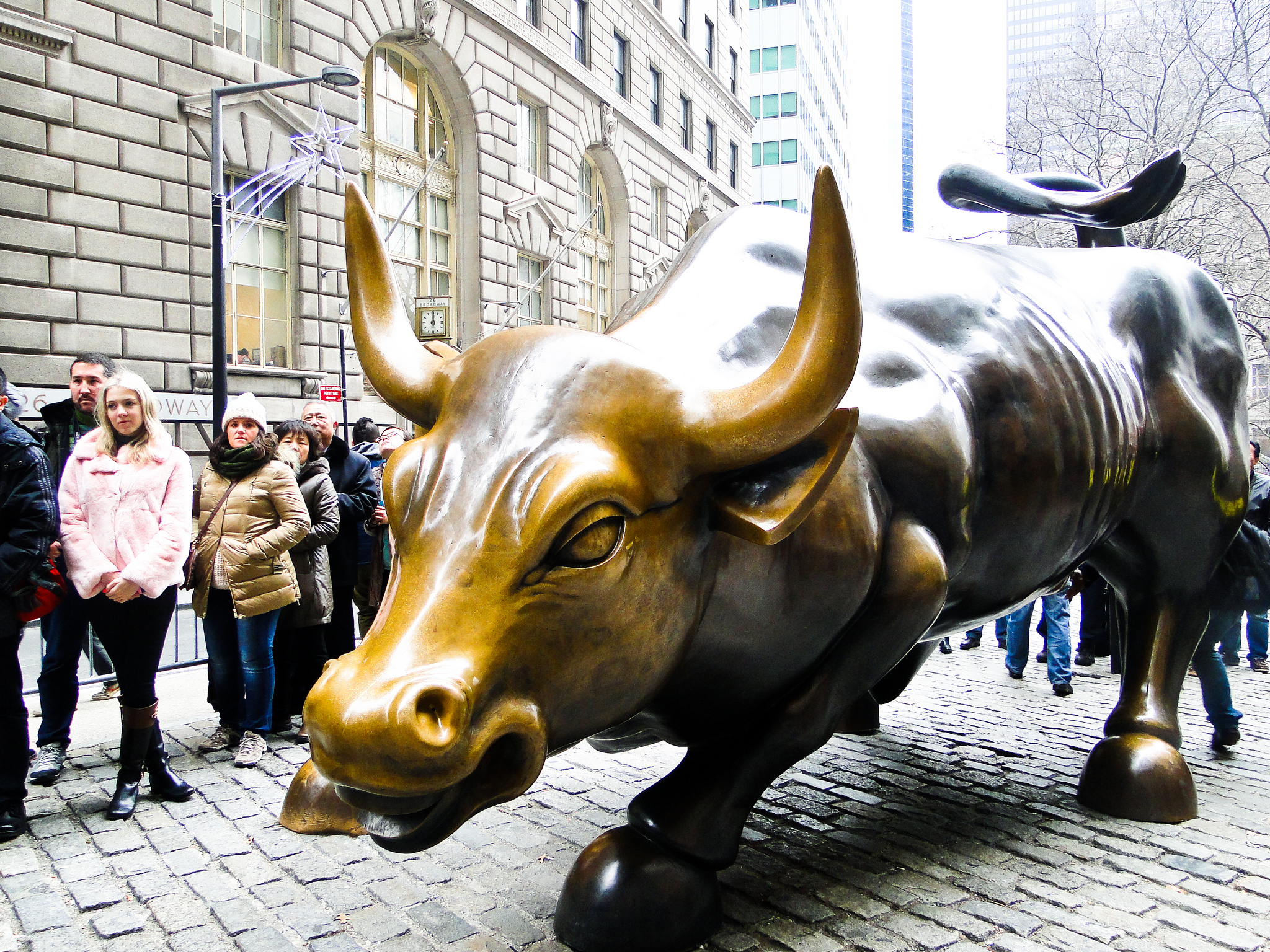 economiacolaborativa.wallstreet-Stefano O touro de Wall Street em Nova York: símbolo do capiallismo