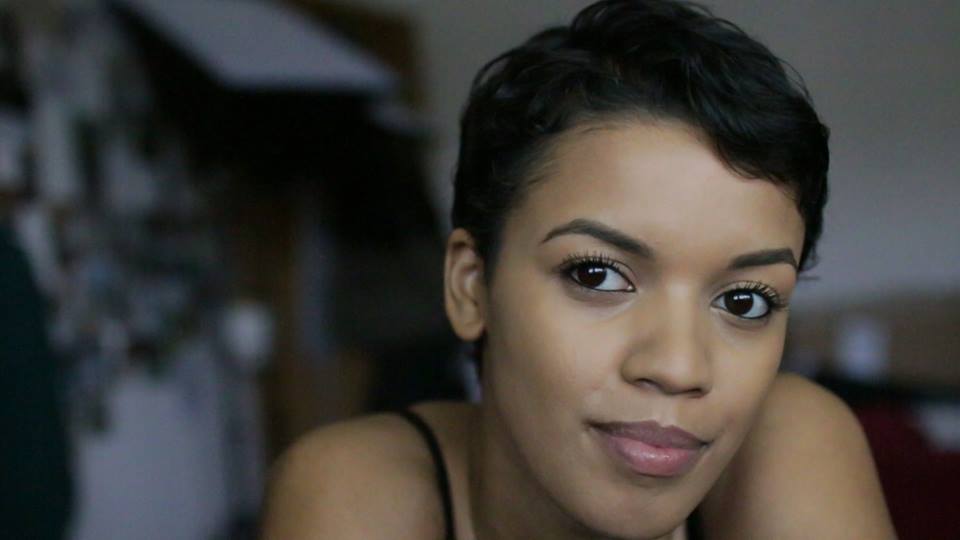 A diretora Cecile Emeke, responsável pela websérie "Strolling"