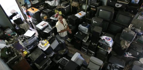 Os lojistas não conseguem estimar o crescimento, mas o volume de mercadorias nas lojas mostra que eles não têm do que reclamar