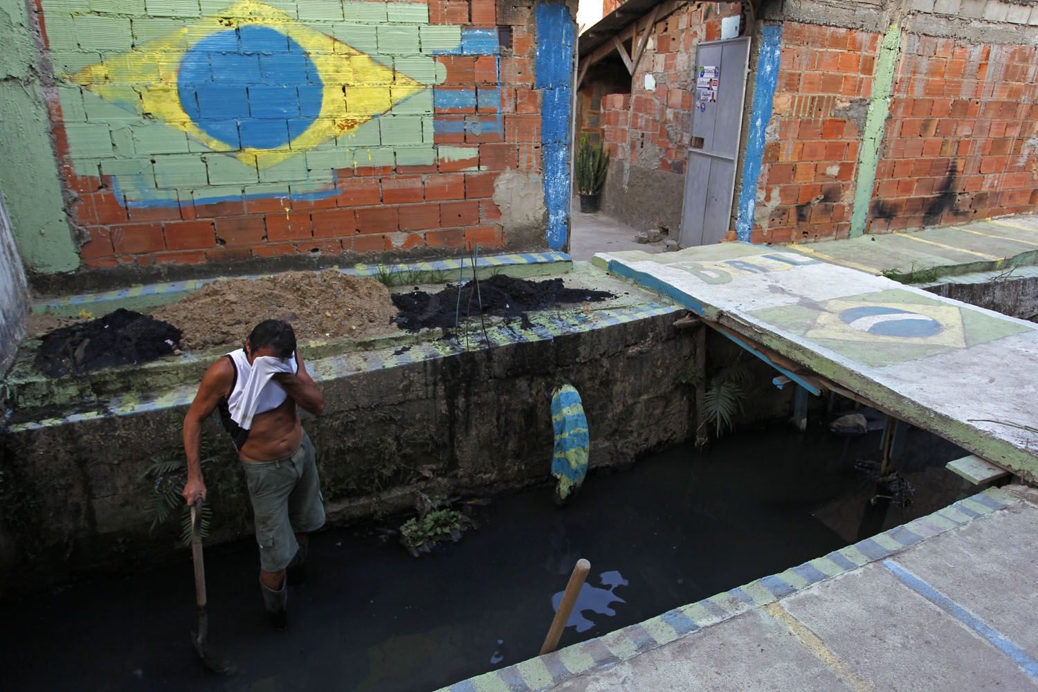 Custódio Coimbra O Brasil não cumpriu com as Metas do Milênio de 2015 em relação ao saneamento básico e temos mais de 100 milhões de pessoas vivendo sem acesso à coleta de esgotos. Foto Custódio Coimbra