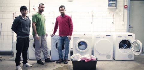Lavanderia construída na área interna do Centro de Acolhimento é gerida pelos próprios refugiados