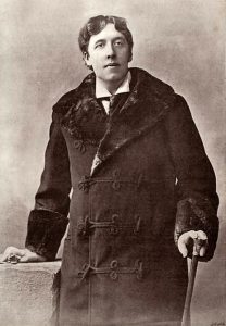 Reprodução do Victoria & Albert Museum Oscar Wilde fotografado em 1895/Domínio público/Reprodução do site do Victoria & Albert Museum