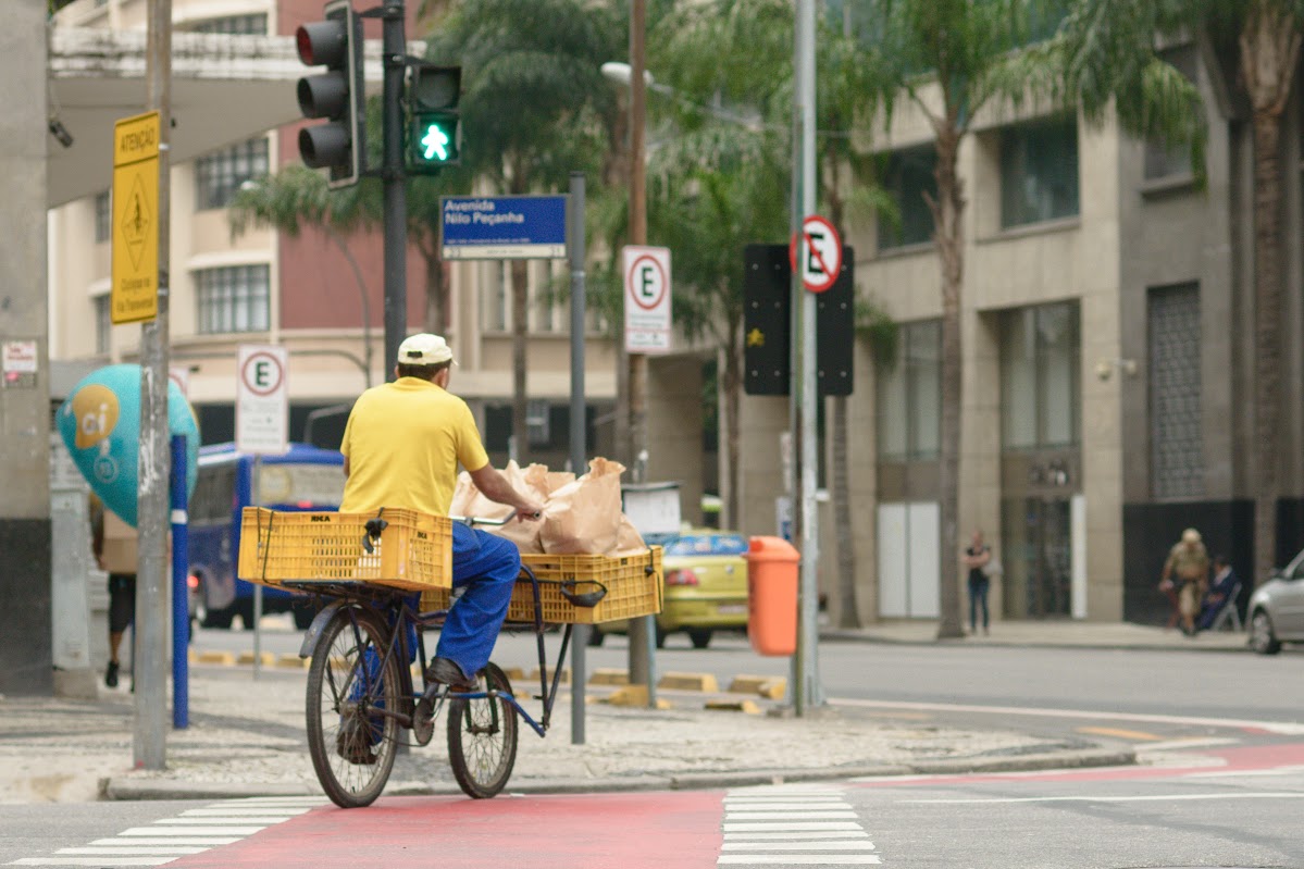 Stefano Aguiar O Ciclo Rotas, projeto que discute a infraestrutura cicloviária no Centro do Rio, permitiu que os ativistas - usuários de bike ou não - pudessem se tornar também urbanistas