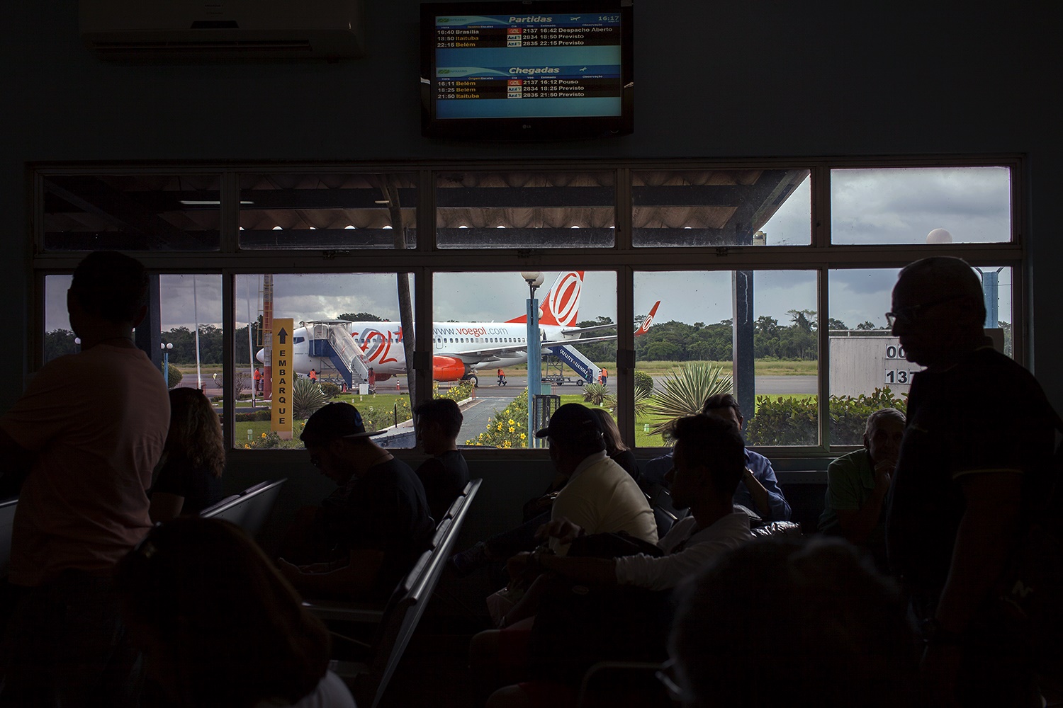 Marizilda Cruppe Área de embarque do aeroporto de Altamira em 21 de março de 2016, seis dias antes do último voo da Gol. O fluxo de passageiros no município diminuiu com a proximidade do fim das obras