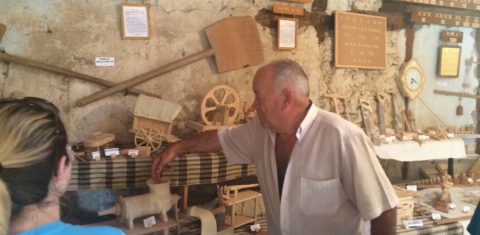 Marcial, 80 anos, em Agés