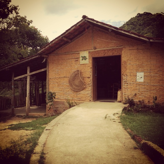 Foto de Thais Rosa Casa de artesanato quilombo do Campinho/ Foto de Thais Rosa