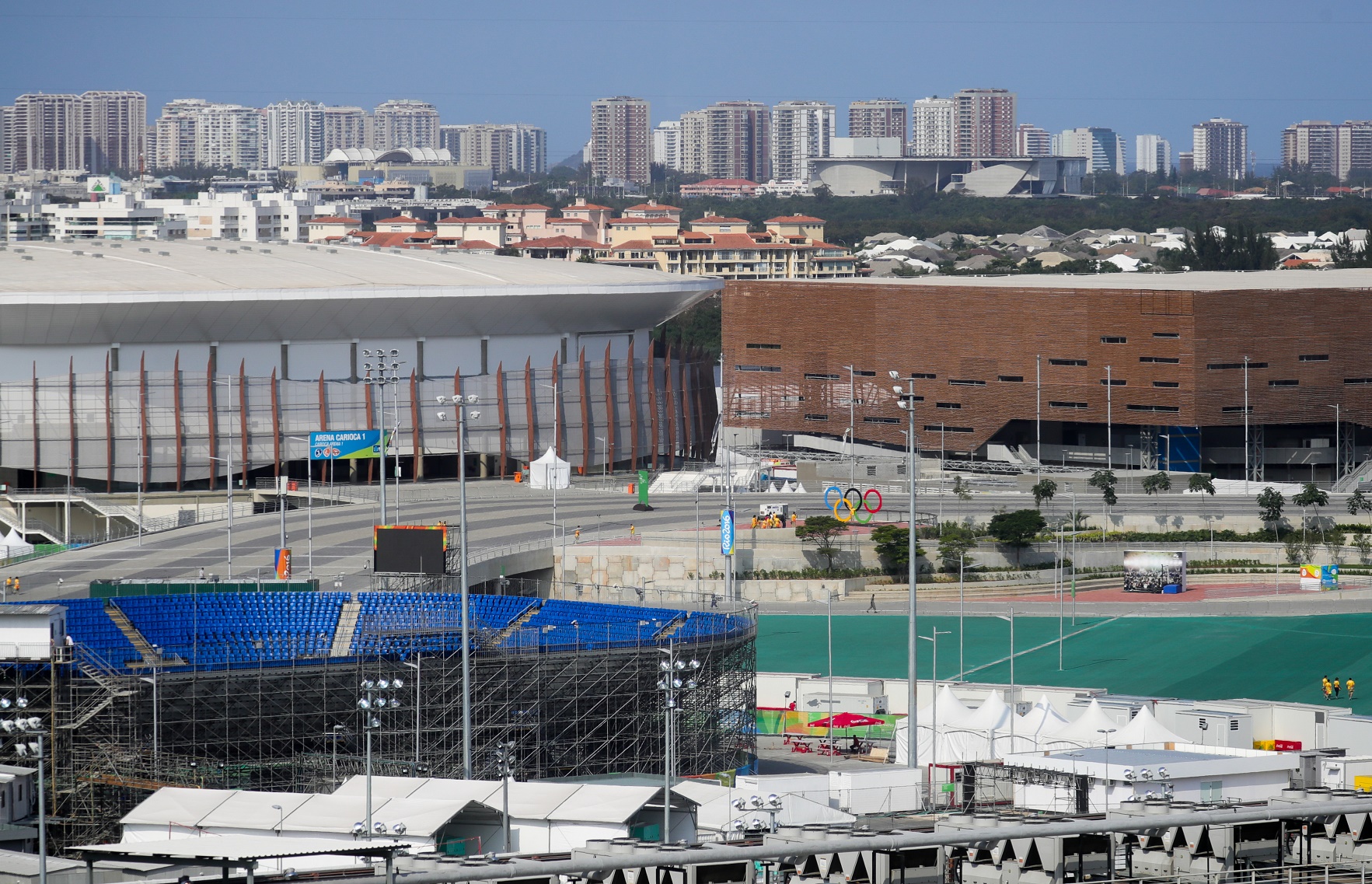Enquanto a cobertura vegetal da cidade diminuiu, a área construída cresceu mais de 10 km². Foto de Michael Kappeler/AFP
