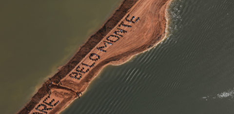 Protesto contra Belo Monte. Foto de Atossa Soltani/ Amazon Watch/ AFP