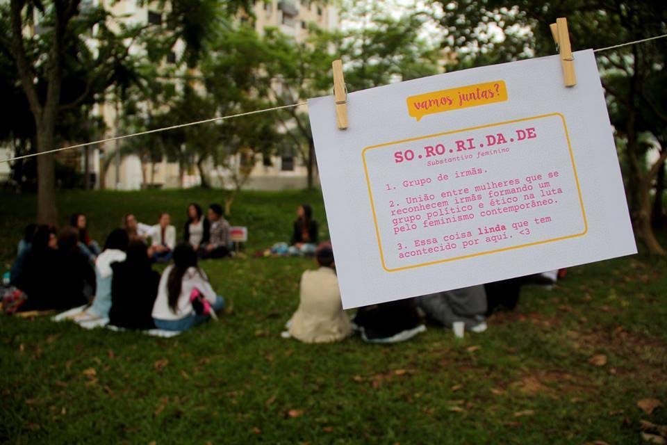 Foto de divulgação Reunião no parque do coletivo Vamos Juntas