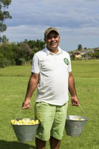 Ex-caddie, Jair Medeiros é um dos fundadores da Escola de Golfe em Japeri