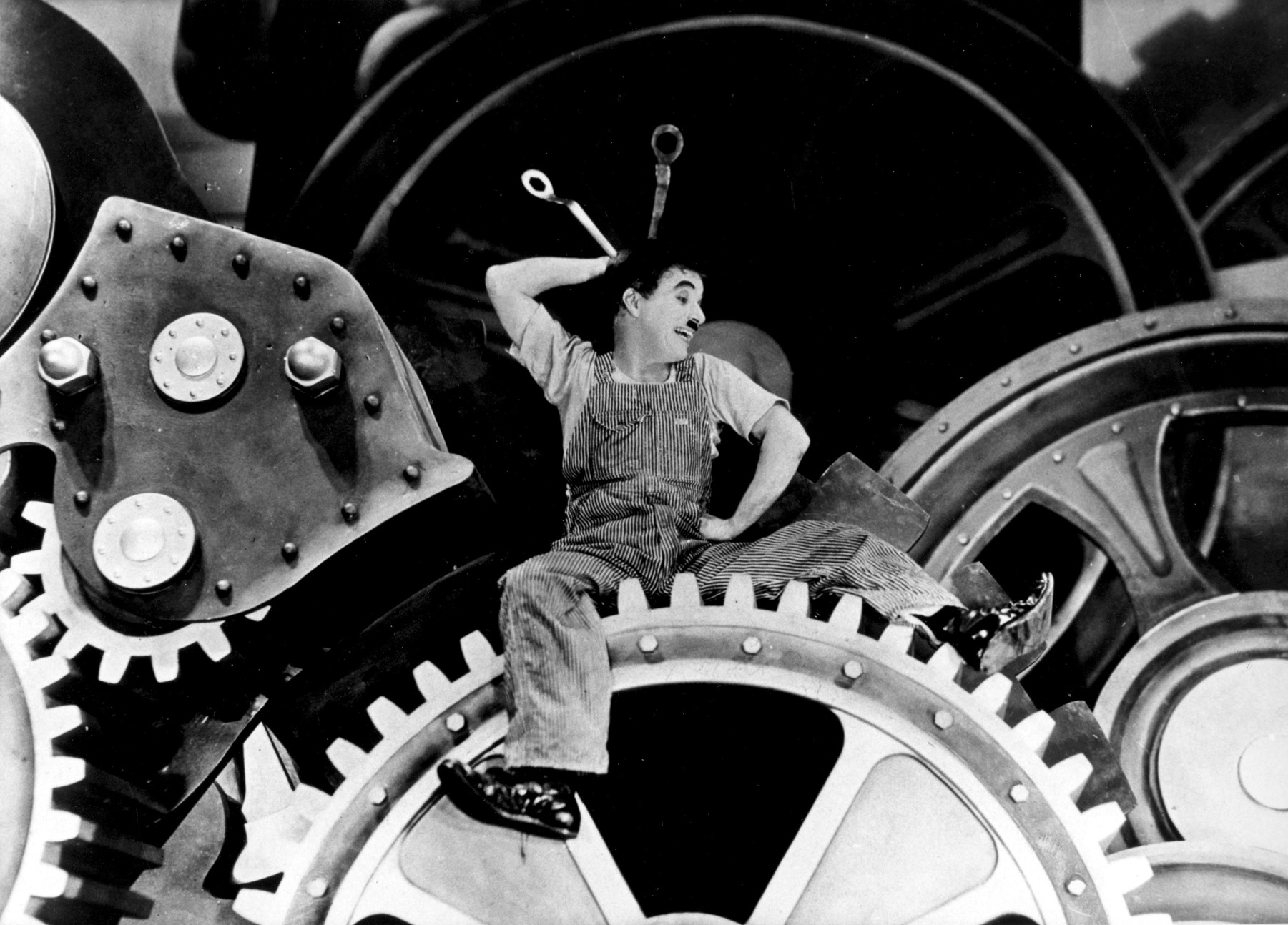 Foto de Divulgação Cena do clássico "Tempos Modernos", de Charles Chaplin, feito em 1936. Foto de Divulgação