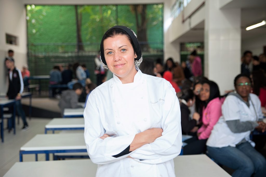 Janaina Rueda: merenda mais saudável e com apelo cultural. Foto de divulgação