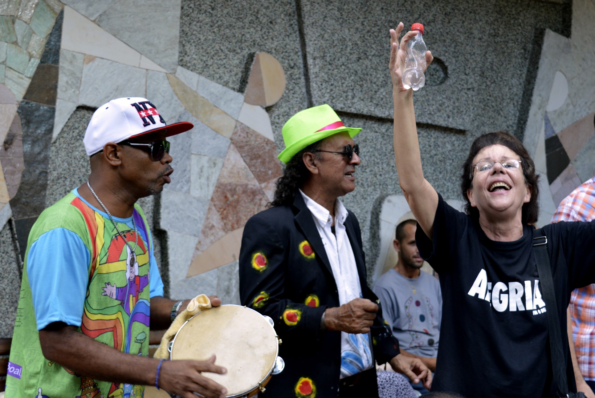 O bloco reúne pacientes, médicos, enfermeiros, assistentes sociais e quem mais chegar. Foto Heitor Abreu