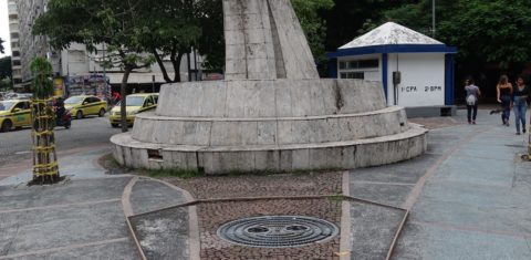 Monumento ao Rio Carioca., no livro Rio Secreto. Foto de Thomas Jonglez