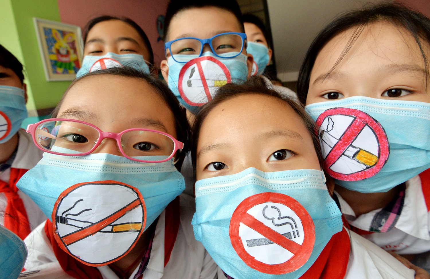 Foto Hao qunying / Imaginechina Estudantes chineses protestam contra o fumo nas escolas do país. Hao qunying / Imaginechina