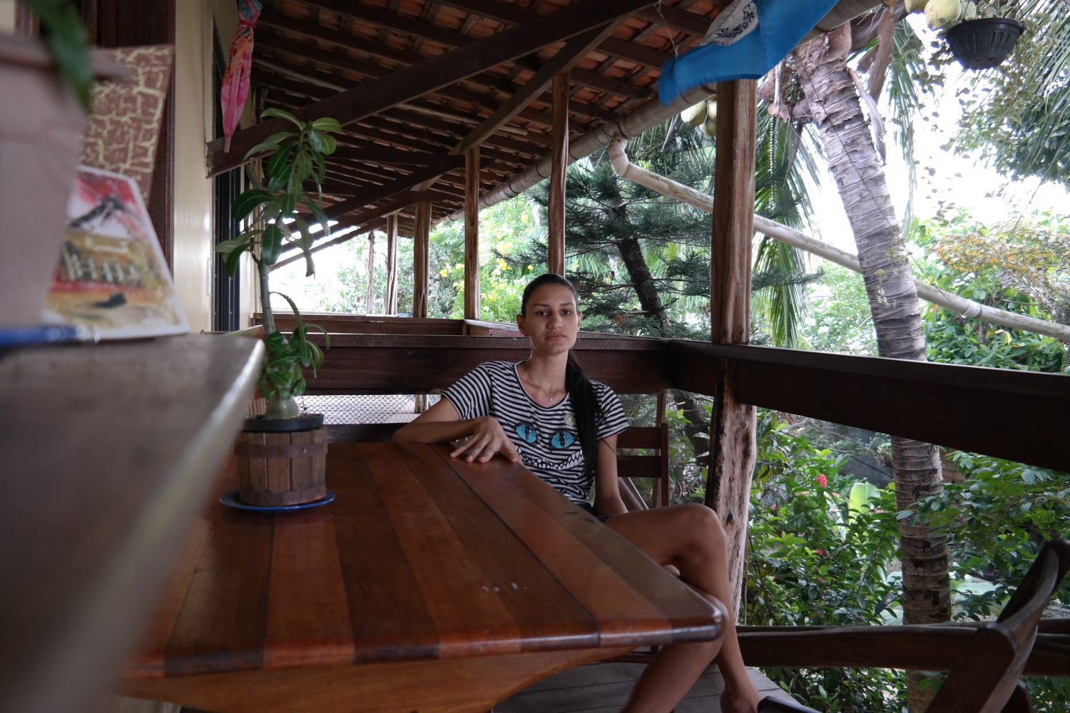 Camille Paraense, 22 anos, vai fazer o Encceja: abandonou a escola no primeiro ano do ensino médio (Foto Catarina Barbosa)