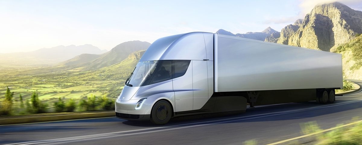 Foto Divulgação/Tesla Há duas semanas, a montadora norte-americana Tesla apresentou oficialmente seu primeiro caminhão elétrico: o Semi. Foto Divulgação/Tesla