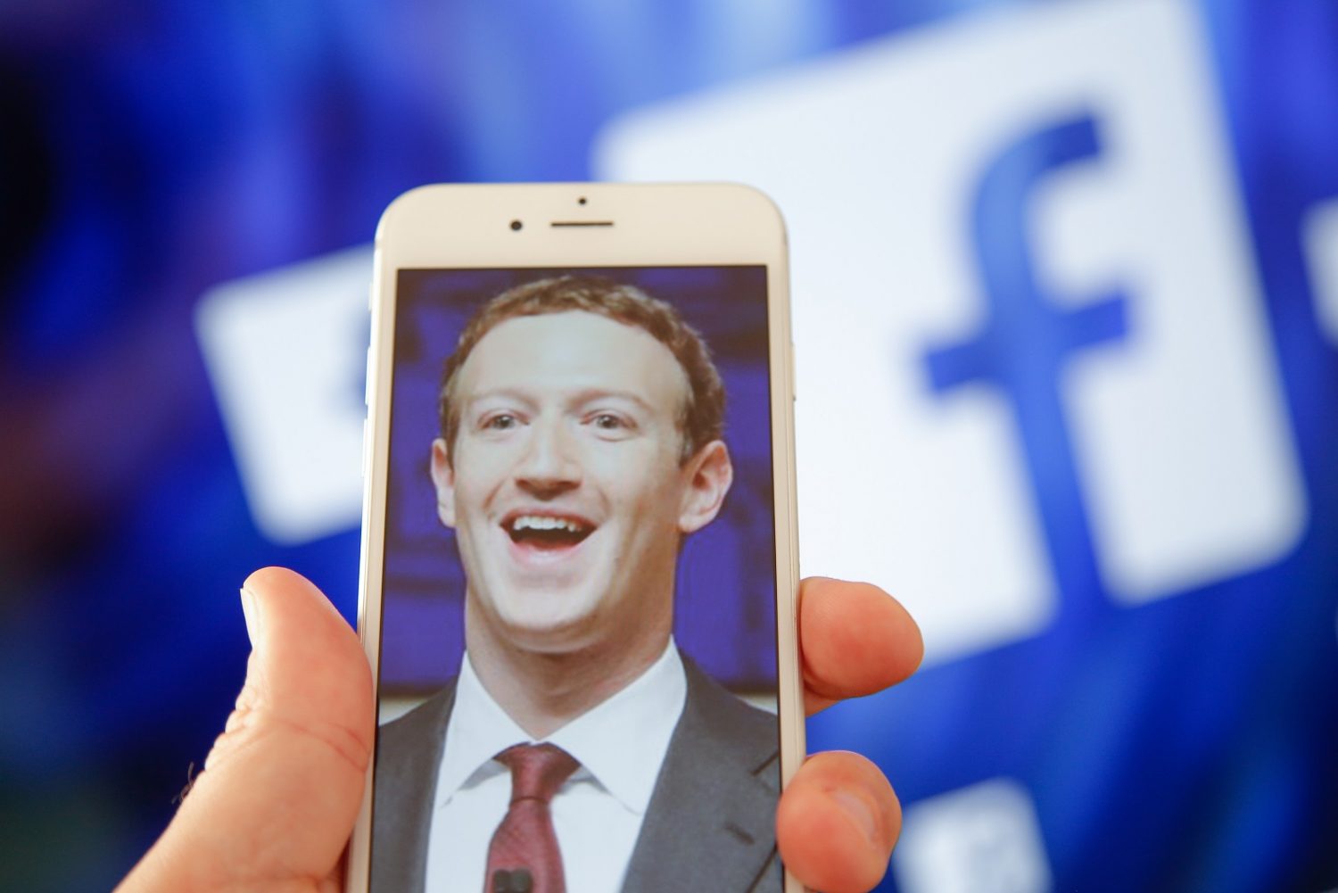 Mark Elliot Zuckerberg, dono do Facebook, o maior jornaleiro do mundo. Foto Jaap Arriens/NurPhoto