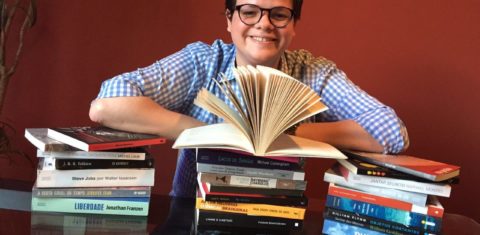 O jovem Pedro Henrique Teixeira e a sua maior paixão: os livros