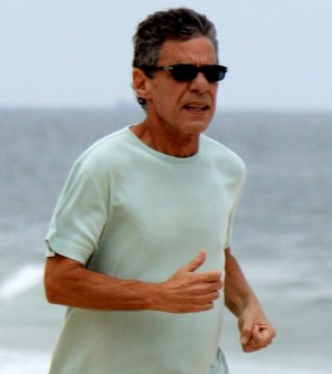 A tradicional corrida na praia. Foto Divulgação