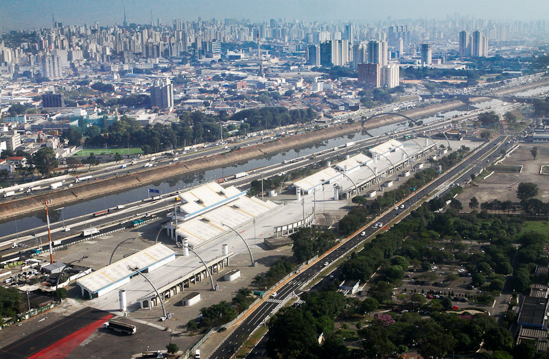 O Sambódromo do Anhembi: projeto de Oscar Niemeyer. Foto de divulgação
