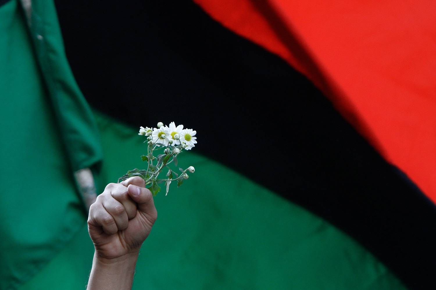 Foto Fabio Vieira/FotoRua/NurPhoto O luto, na Avenida Paulista, pela morte de Marielle Franco. Foto Fabio Vieira/FotoRua/NurPhoto