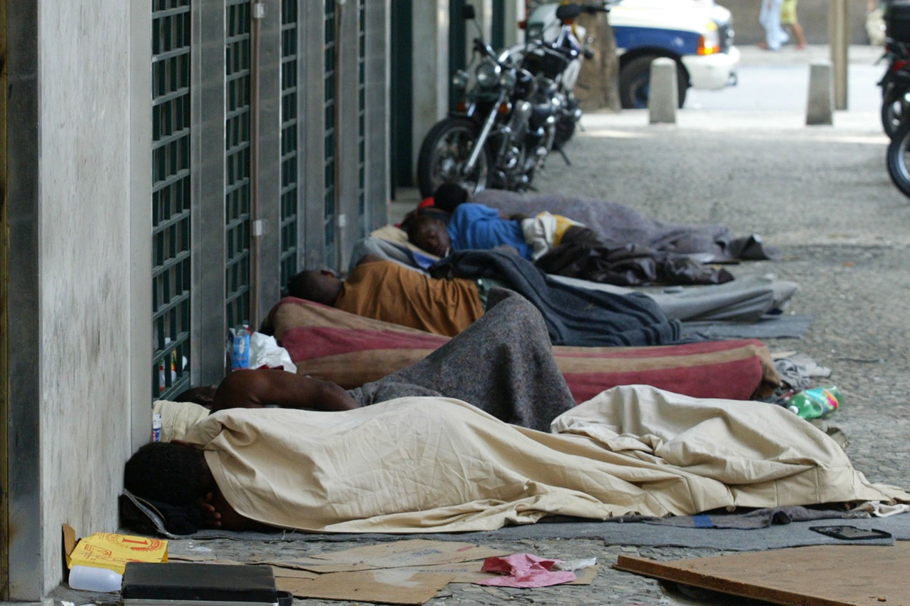 No Rio, pesquisa da Prefeitura estimou que 5 mil pessoas vivam na rua. O dado foi muito contestado pois representa uma queda improvável de 67% em relação a 2016. Foto Custódio Coimbra