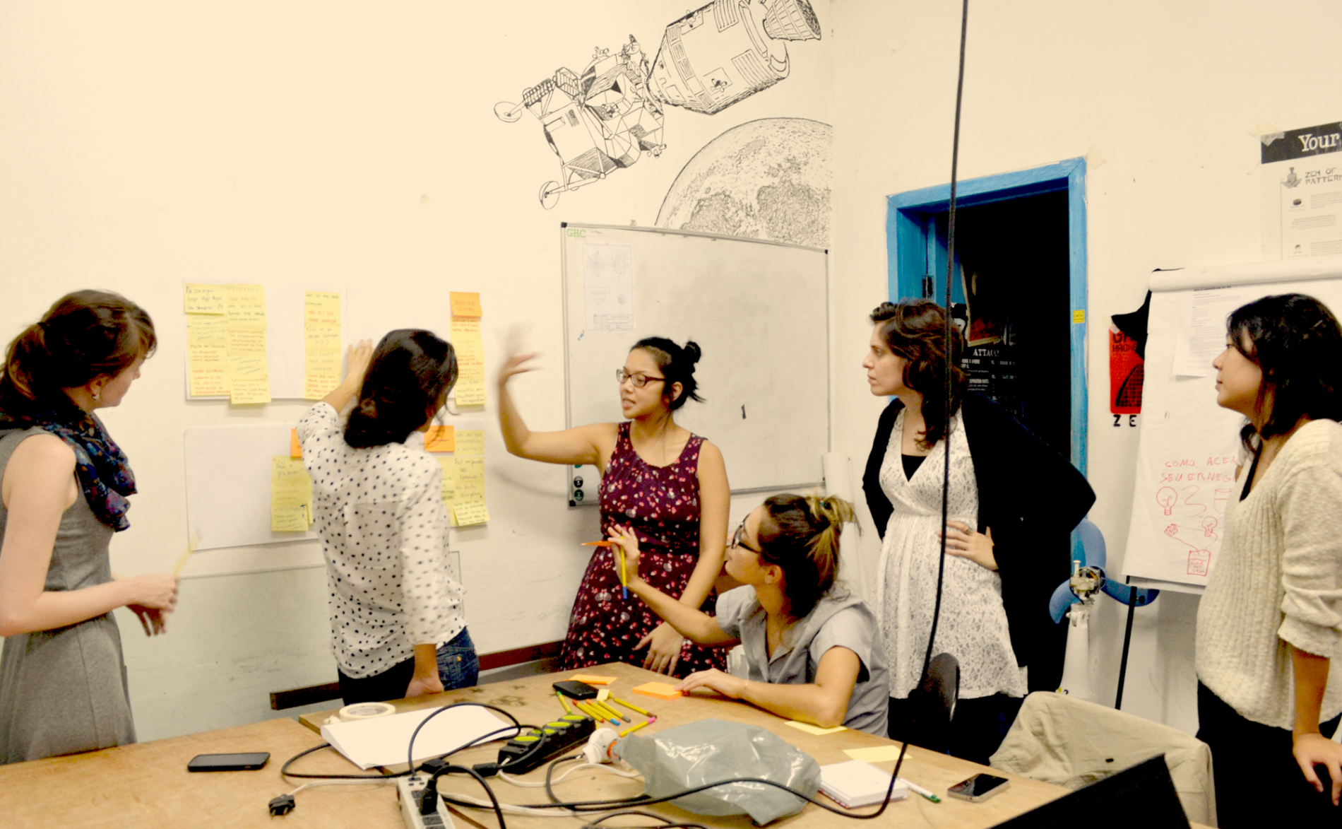 Jovens do movimento Programaria: unidas na luta contra os estereótipos. Foto: Divulgação