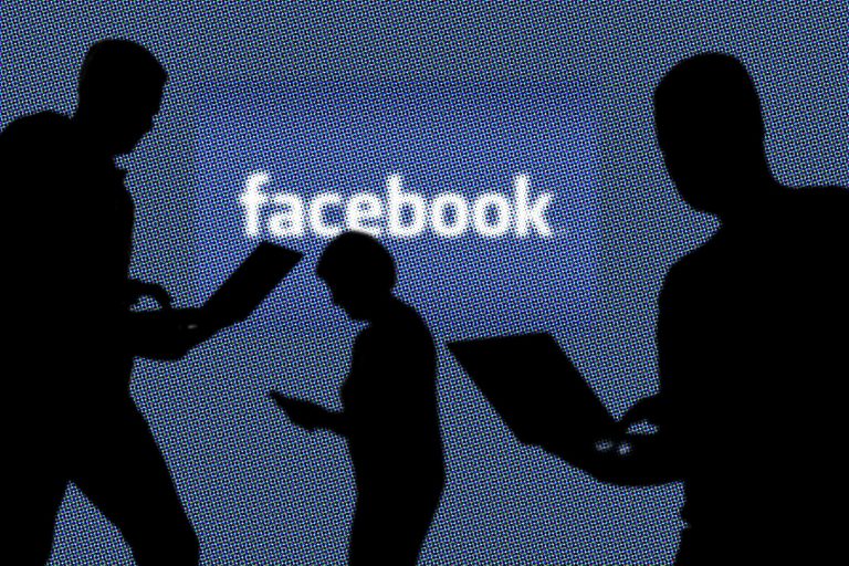 Segundo os autores, o Facebook perdeu o controle, não como negócio, que vai bem, mas das suas consequências. Foto FrankHoermann / SVEN SIMON / SVEN SIMON / DPA