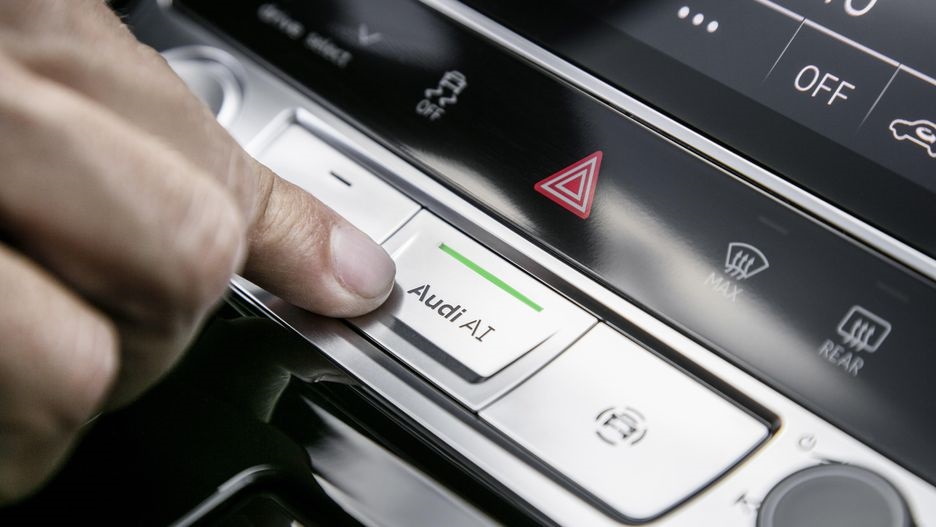 O Audi A8 2019 deve chegar às lojas brasileiras no começo do ano que vem. Foto Divulgação