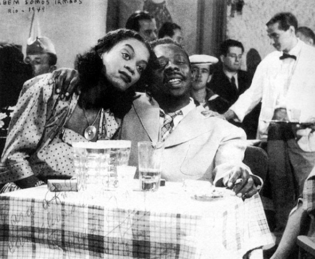 Reprodução Ruth de Souza e Grande Otelo no filme !Também somos irmãos!, de 1949: pouco avanço em diversidade (Reprodução)
