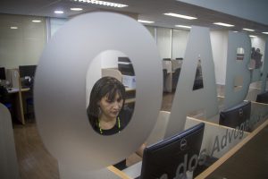 Maria Eduarda Aguiar: advogada, trans e ativista pela tolerância. Foto de Paulo Marcos de Mendonça Lima