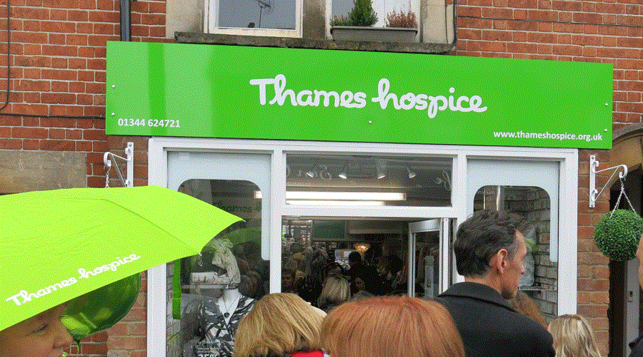 Uma das lojas da Thames Hospice, em Londres. Foto Divulgação