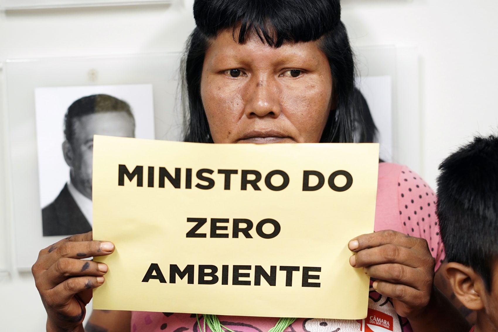 (Foto: Pablo Valadares/Câmara dos Deputados) Protesto na Câmara durante audiência pública com o ministro Ricardo Salles: alarme com declarações polêmicas (Foto: Pablo Valadares/Câmara dos Deputados)