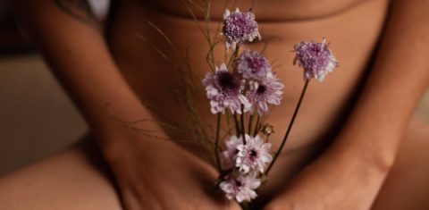 Adeptas do Movimento Free Bleeding não usam qualquer tipo de absorvente durante a menstruação: conexão com o próprio corpo e toneladas de lixo a menos no planeta