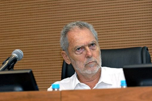 O professor Henri Acselrud critica o descaso com as Ciências Sociais: 'Só o desconhecimento pode explicar o que estamos ouvindo com certa frequência no atual governo, que as Ciências Sociais não têm utilidade' (Foto: Reprodução)