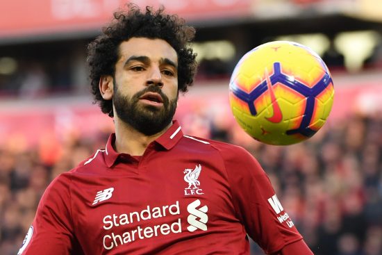 O atacante egípcio do Liverpool Mohamed Salah em ação na Liga Inglesa: projetos sociais (Foto: Paul ELLIS/AFP)