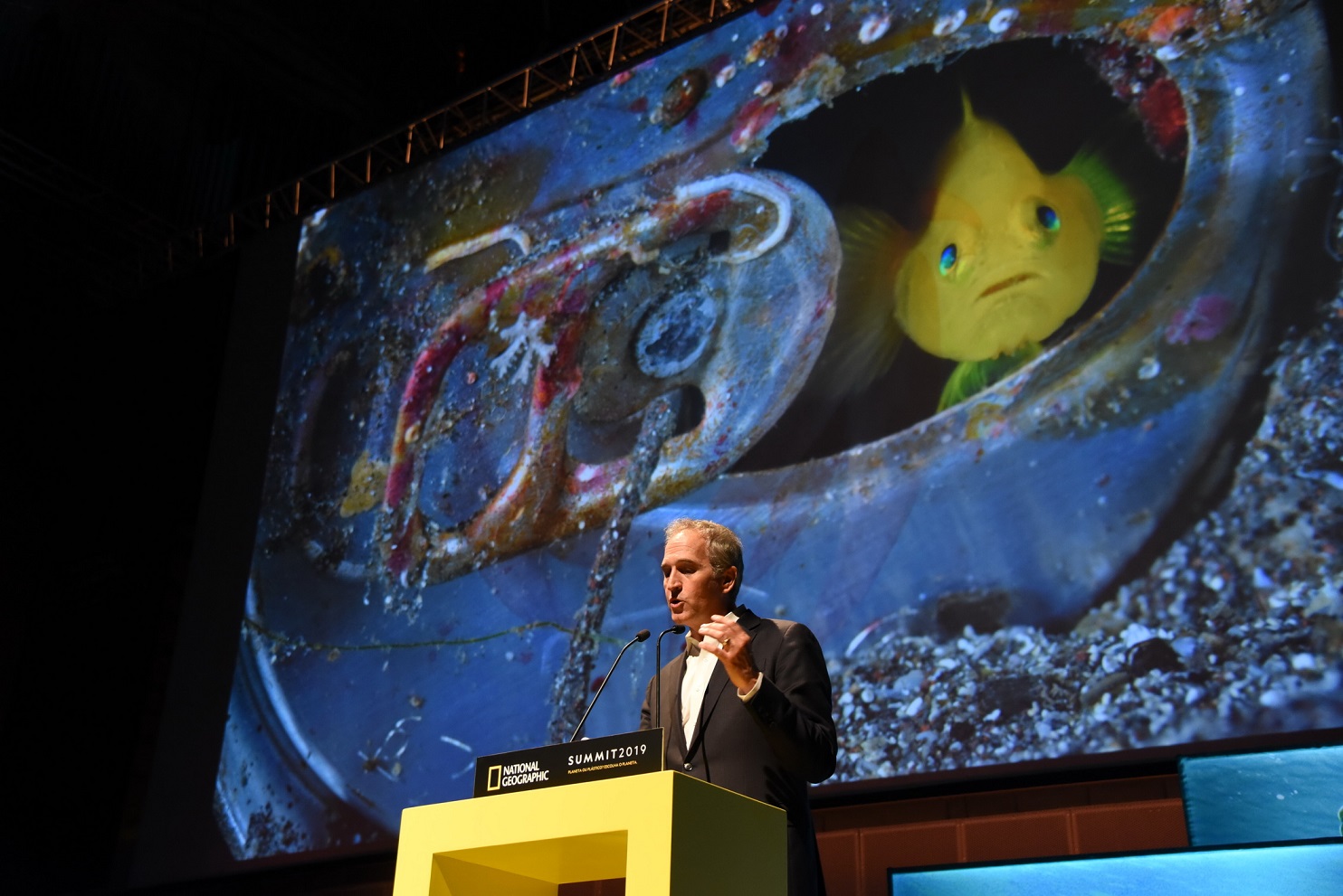 Foto Divulgação O fotógrafo Brian Skerry fala sobre o que tem visto em 20 anos de trabalho no fundo dos oceanos. Foto Divulgação