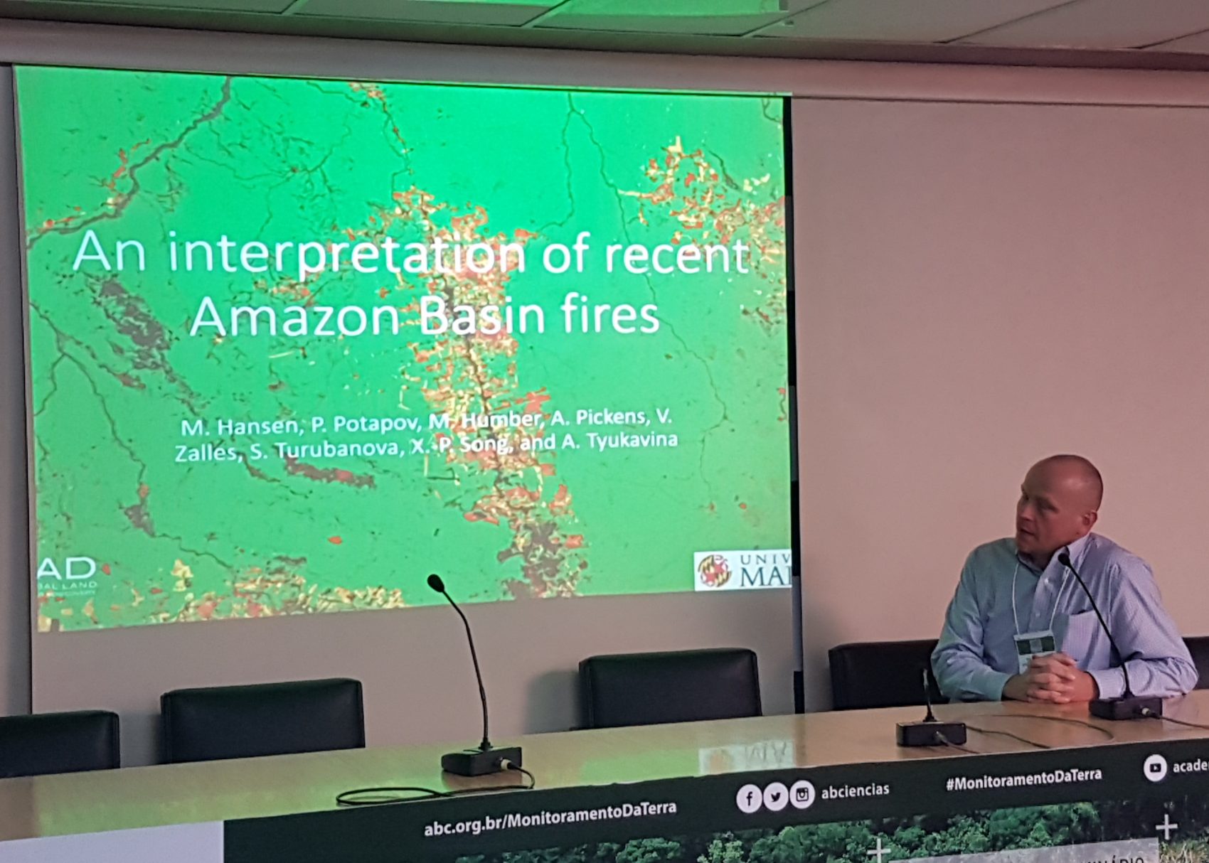 O pesquisador Matt Hansen faz exposição com elogios ao Inpe: "O Prodes é uma marca internacional, é usada para validar medições feitas por outros sistemas" (Foto: Oscar Valporto)