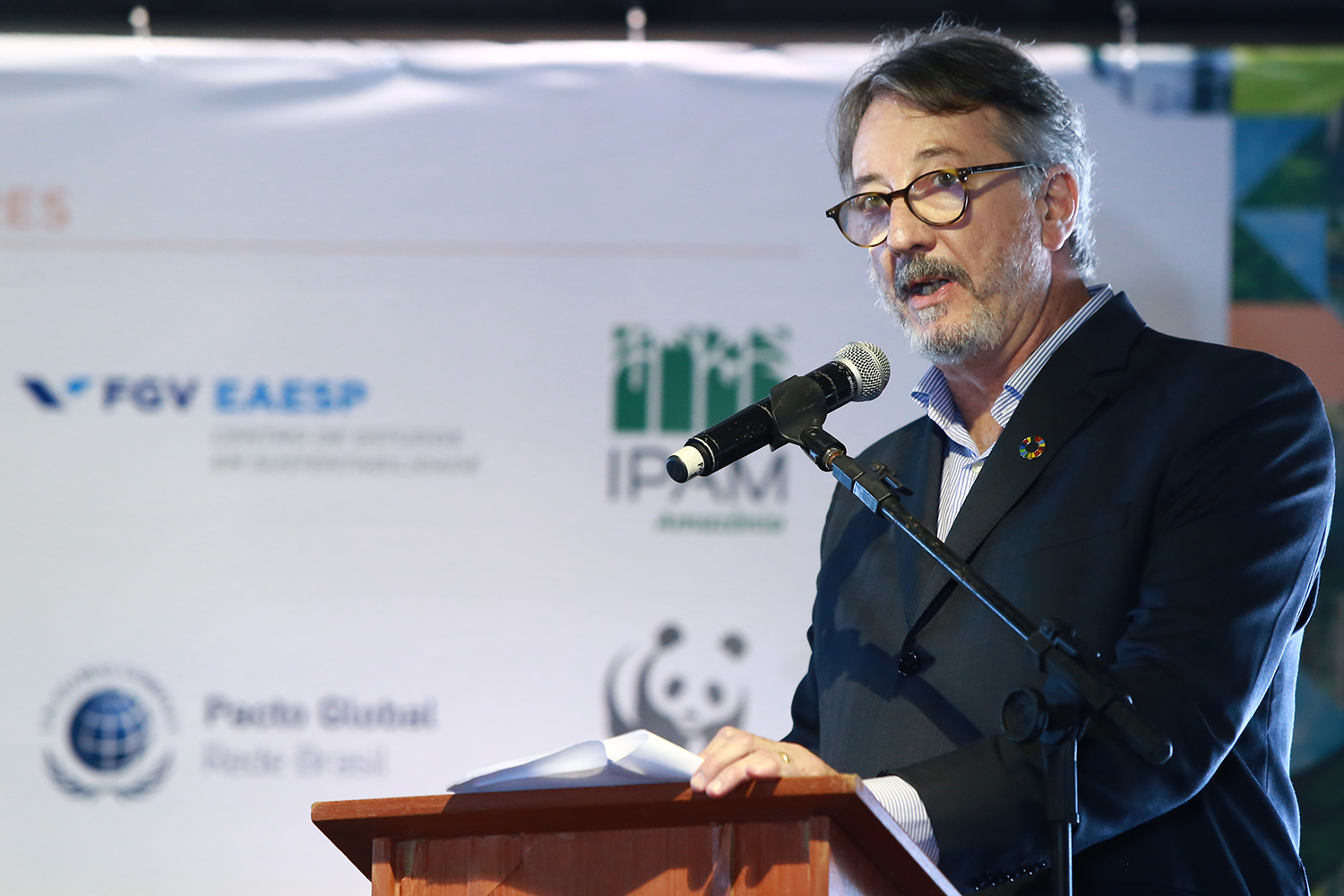 O presidente do Instituto Ethos, Caio Magri, no lançamento da Declaração do Recife: "a redução da pobreza e da desigualdade é o maior desafio no Brasil e está diretamente relacionado ao enfrentamento da crise climática", diz o texto (Foto: Hélia Scheppa/Governo de Pernambuco)