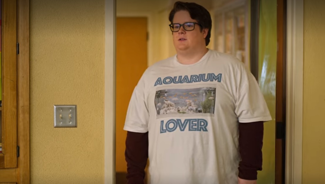 Nova série da Netflix, 'Eu Nunca' celebra diversidade, mas usa gordofobia como alívio cômico