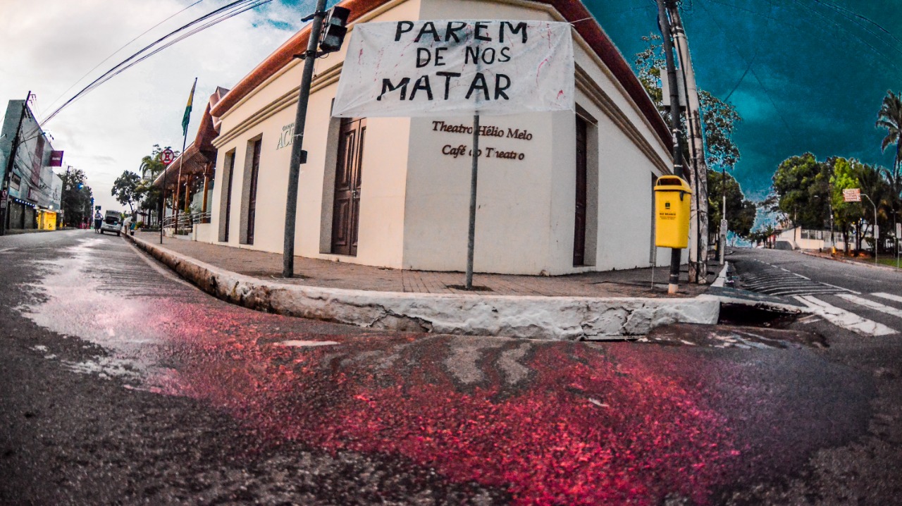 Protesto contra a violência no dia 8 de março, em Rio Branco: central de atendimento foi montada na cidade, com assistentes sociais, advogadas e psicólogas (Bruna Mello/Amazônia Real)