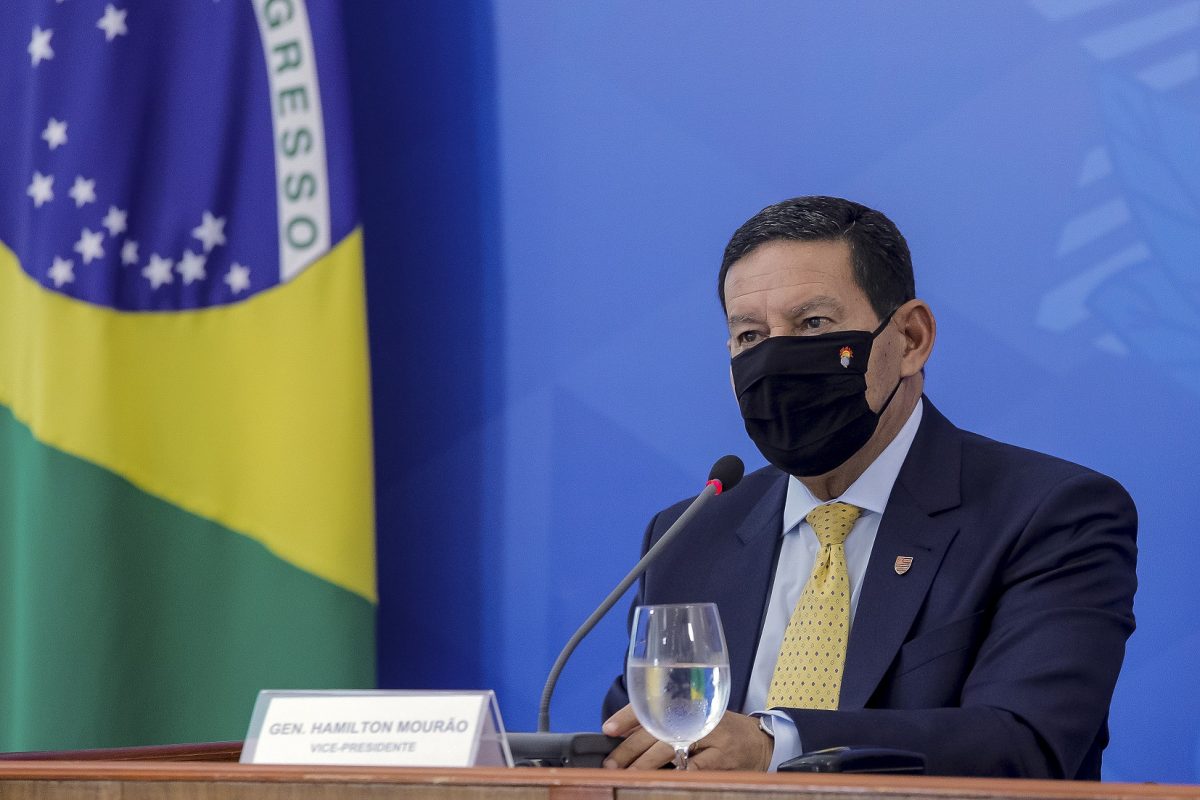 O vice-presidente Hamilton Mourão em entrevista coletiva após a reunião com investidores internacionais. Foto Romerio Cunha
