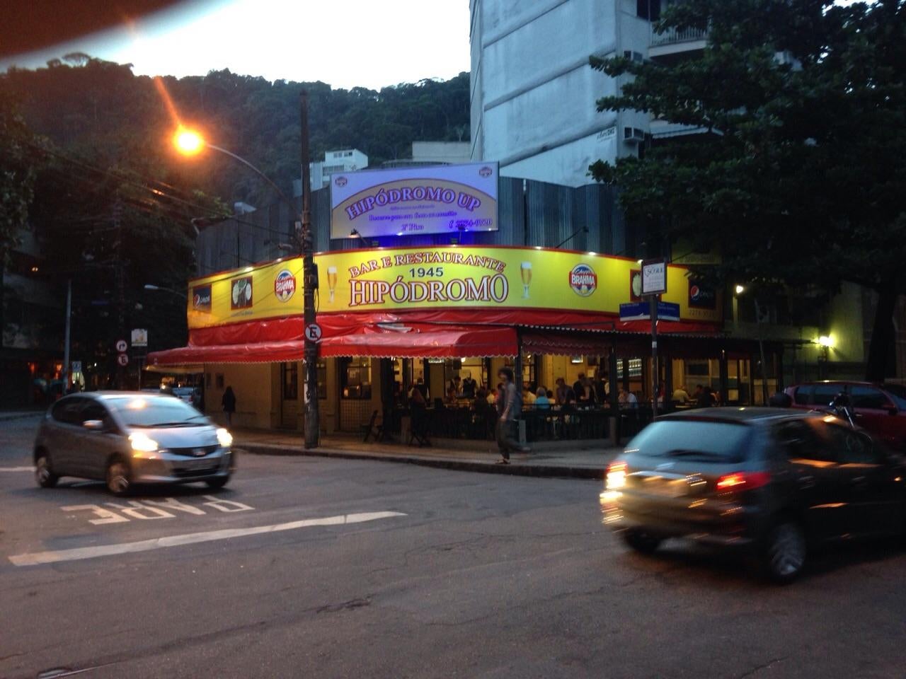 O Hipódromo Bar e Restaurante, veterano da boemia do Baixo Gávea, engolido pela crise provocada pela pandemia: Segundas Sem Lei agitavam a região (Foto: Divulgação)