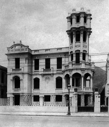 Casa de Oswaldo Cruz, em estilo neomourisco, na praia de Botafogo: ponto de encontro de cientistas (Reprodução)