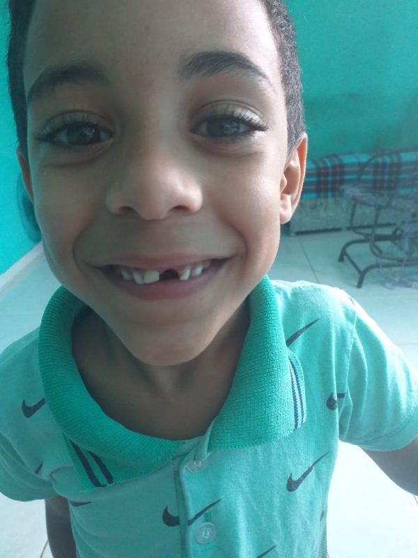 Richard Myguel, 6 anos: choro e pedidos para desligar a televisão, que só falava do coronavírus (Foto: Arquivo Pessoal)