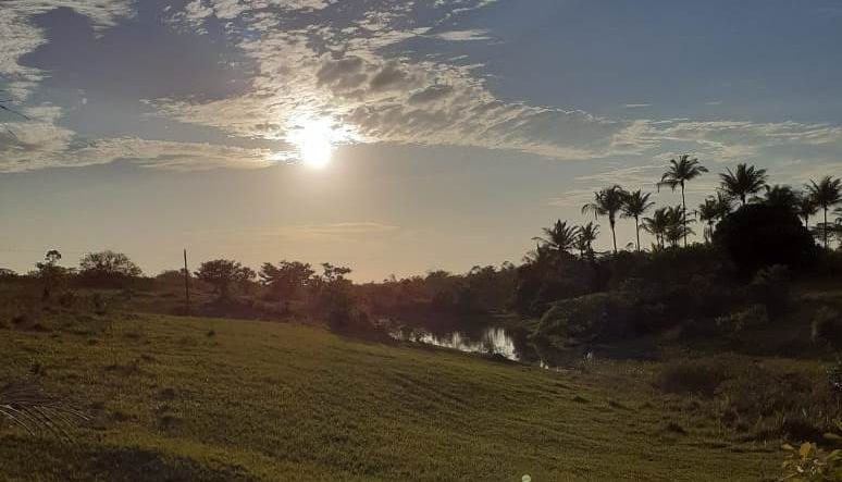 Entardecer na Aldeia Craveiro, território Pataxó na Bahia: ameaças constantes. Foto de Tamikuã Pataxó