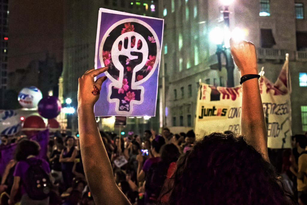 Marcha pela vida das mulheres em 2017, na Avenida Paulista: evento chamado de 8M, acontece todos os anos em vários locais do Brasil; (Foto: Daniel Arroyo/Ponte Jornalismo)