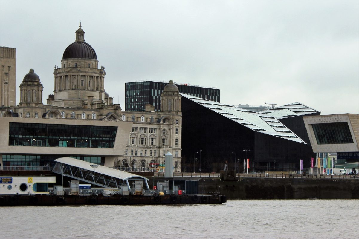 Área portuária de Liverpool